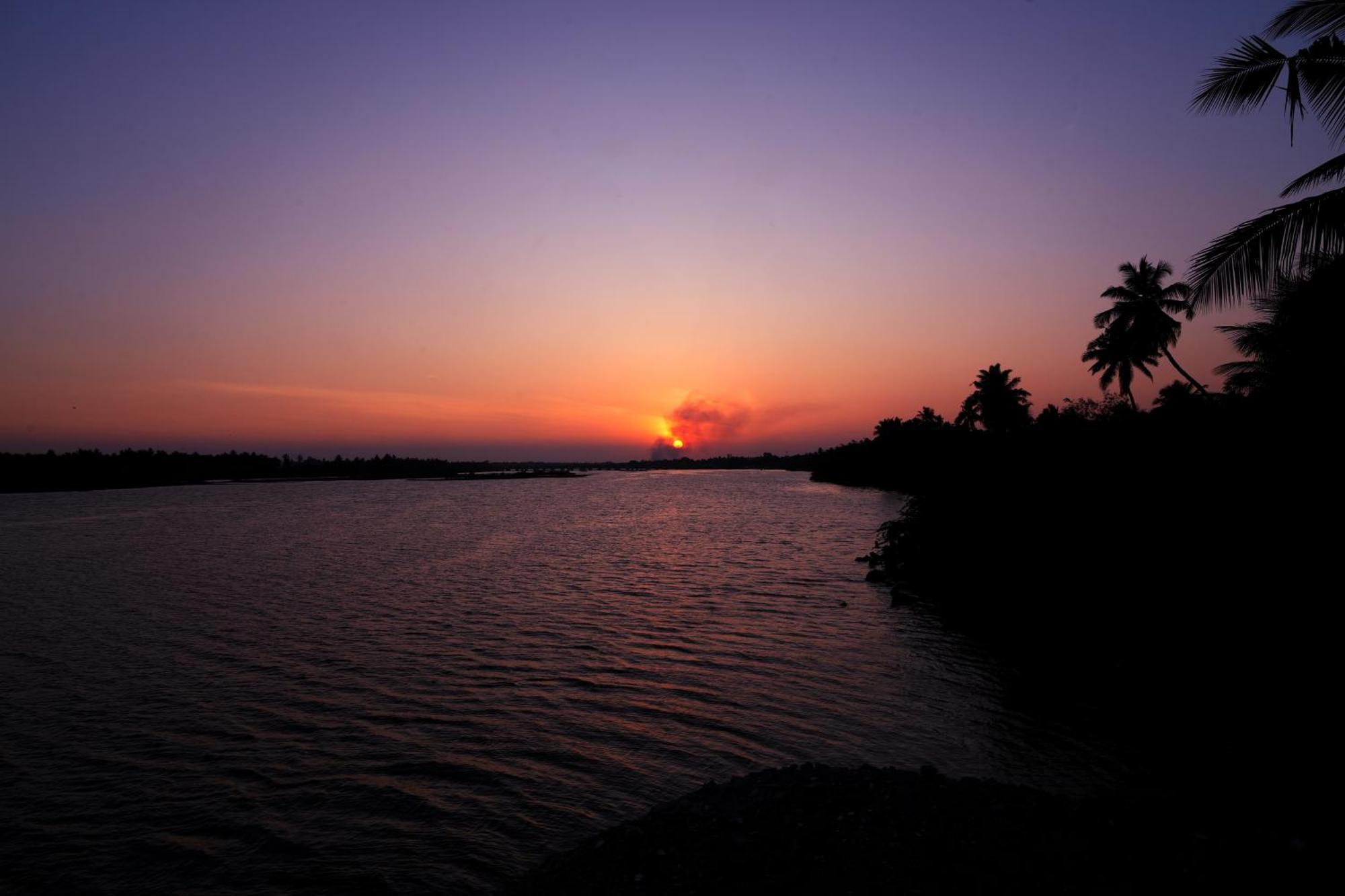 Victoria'S River View Resort Pondicherry Exterior foto