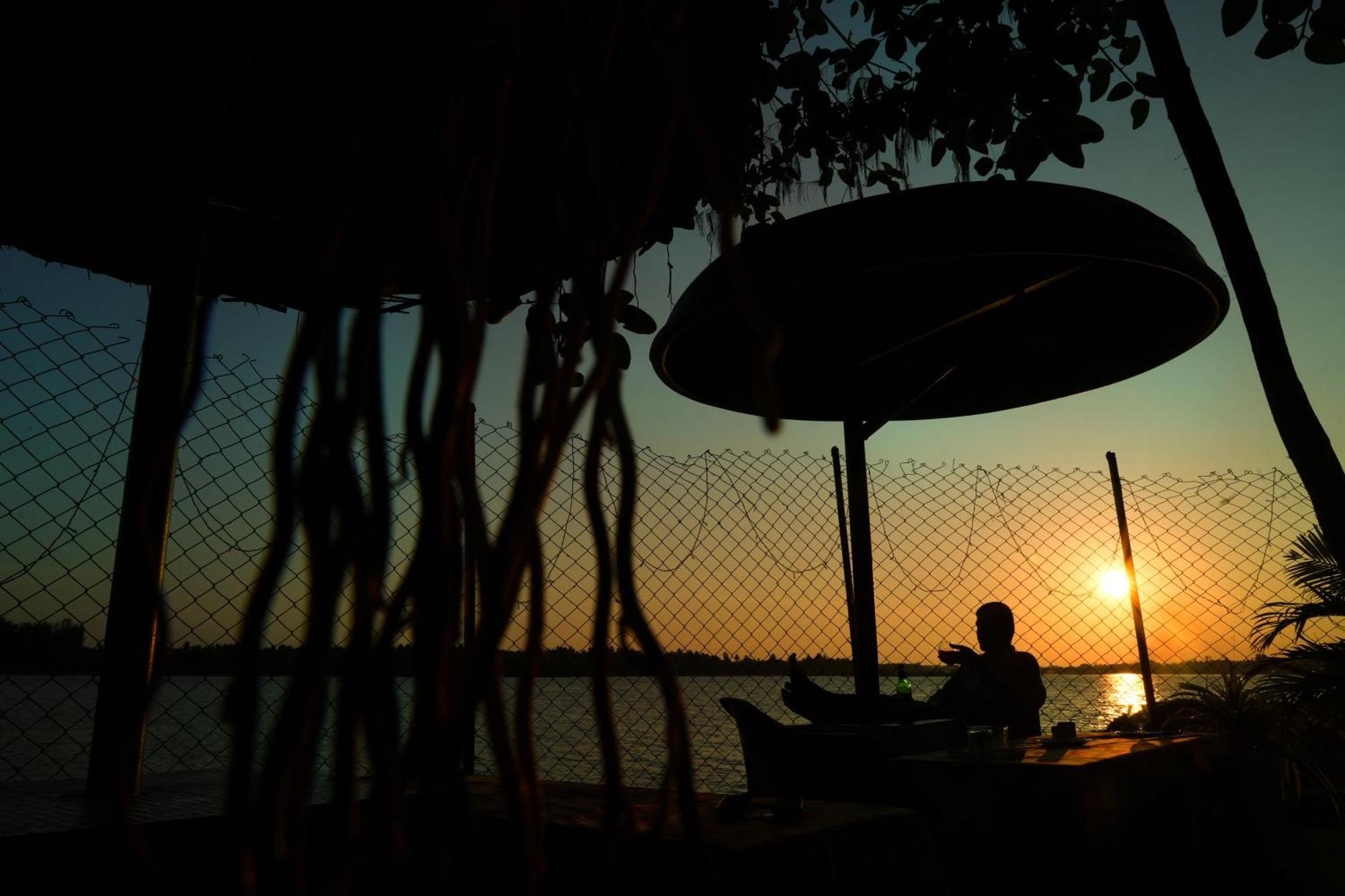 Victoria'S River View Resort Pondicherry Exterior foto