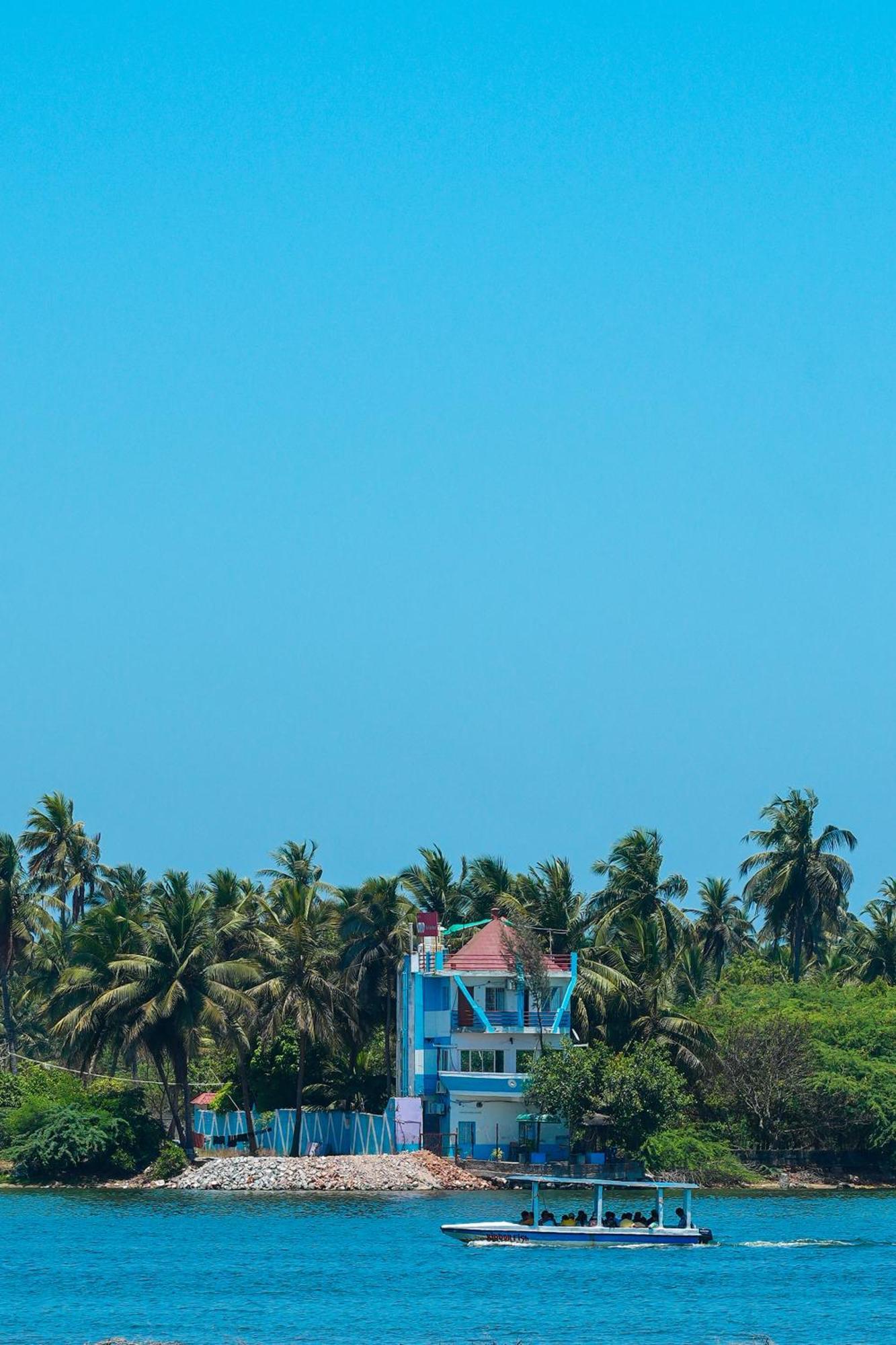 Victoria'S River View Resort Pondicherry Exterior foto